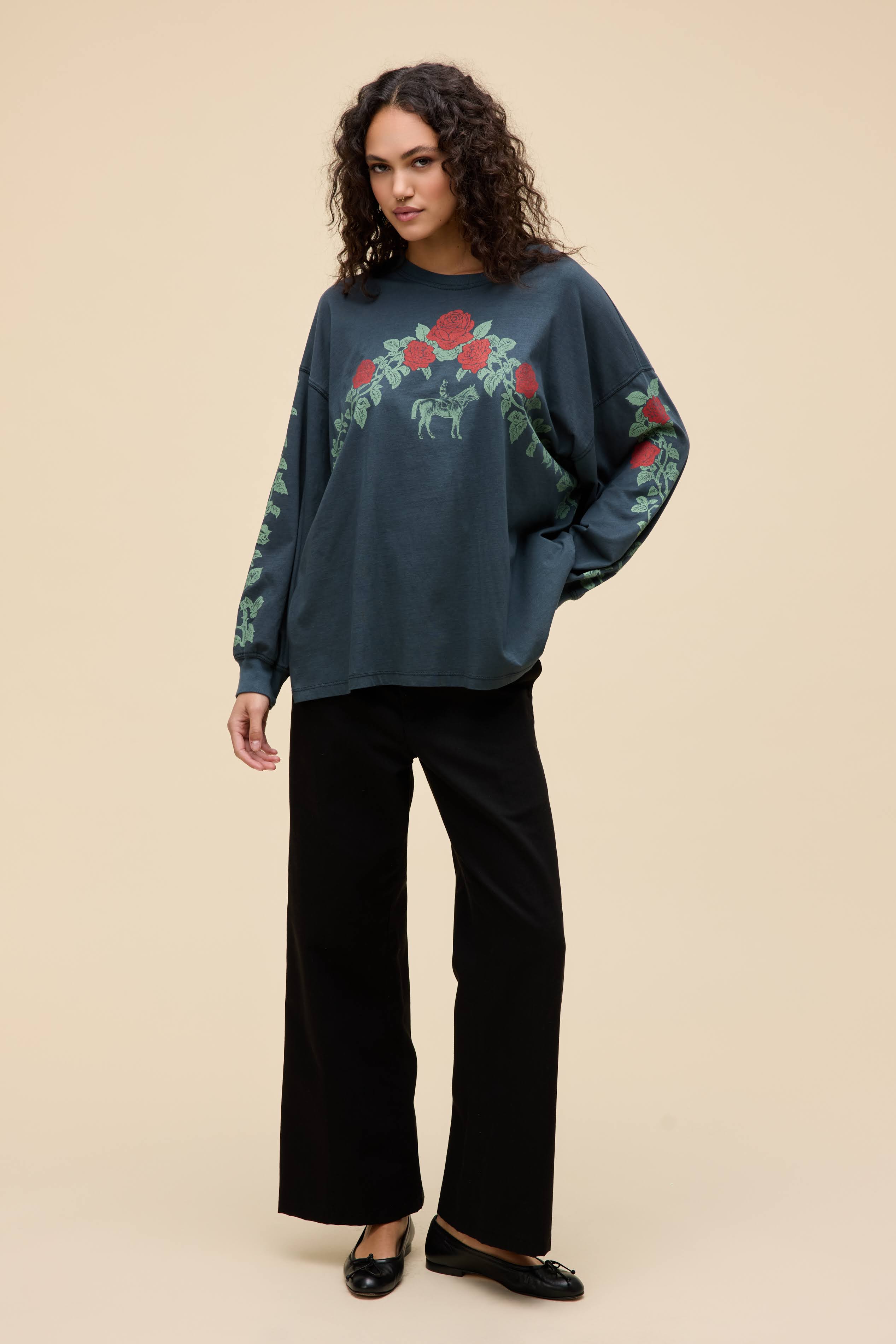 ★ILLIGO★ Vintage Rose Long Sleeve Black Rose Vines Cowboy OS Long Sleeve | Daydreamer