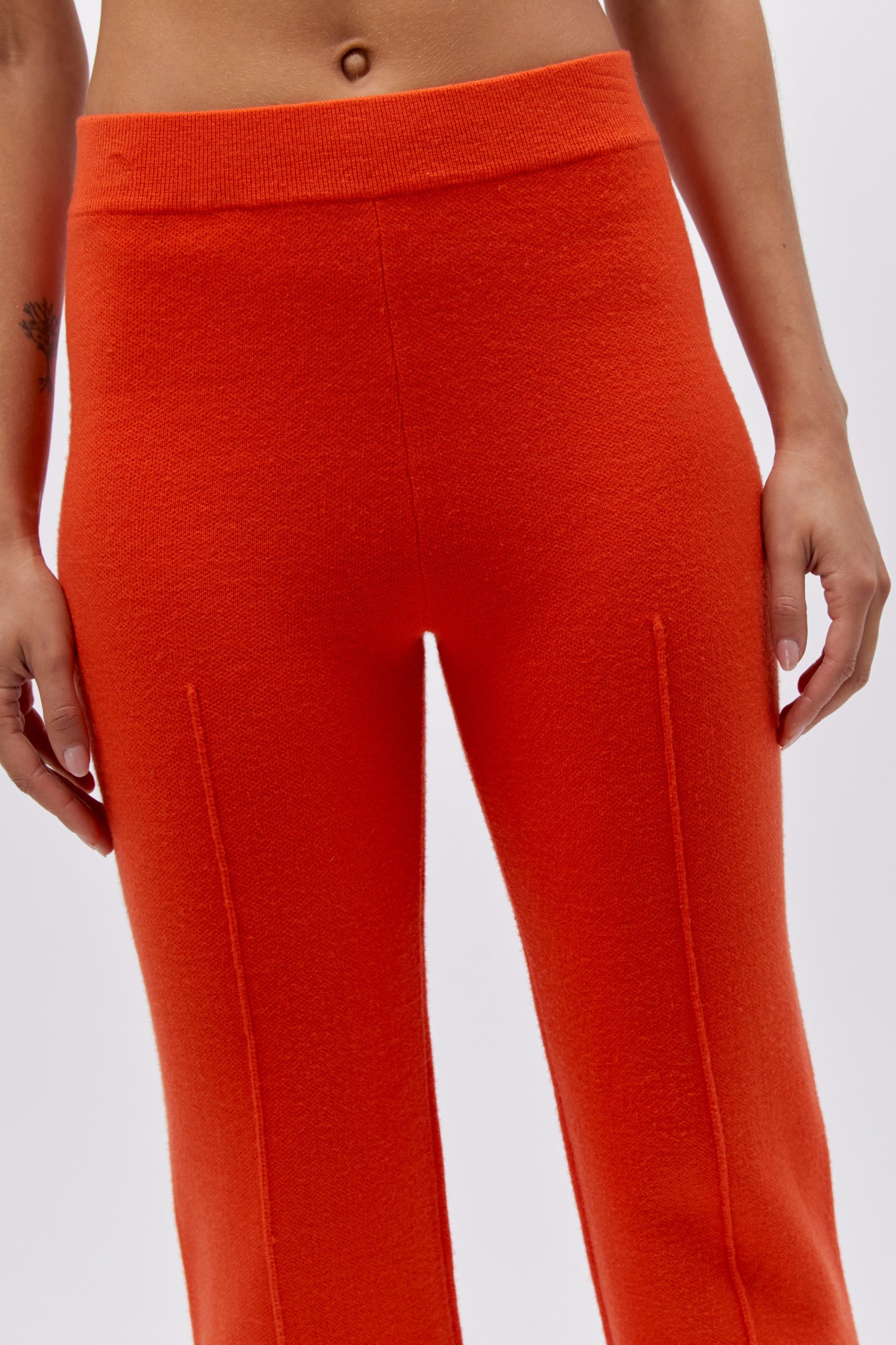 7/8 High-Waist Airlift Legging - Candy Orange | Legging, High waisted, Pants  for women