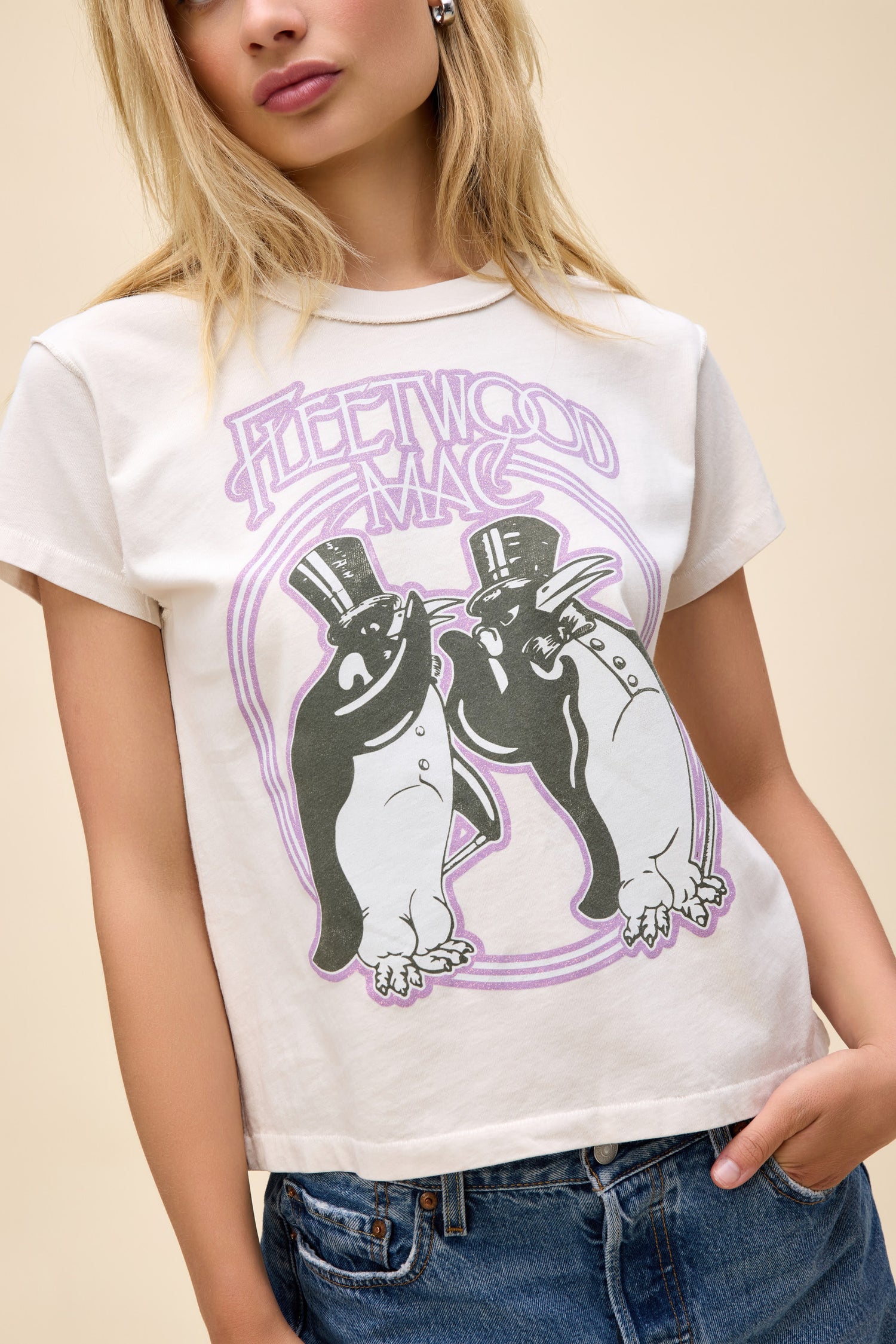 Fleetwood Mac Penguins Reverse GF Tee Daydreamer