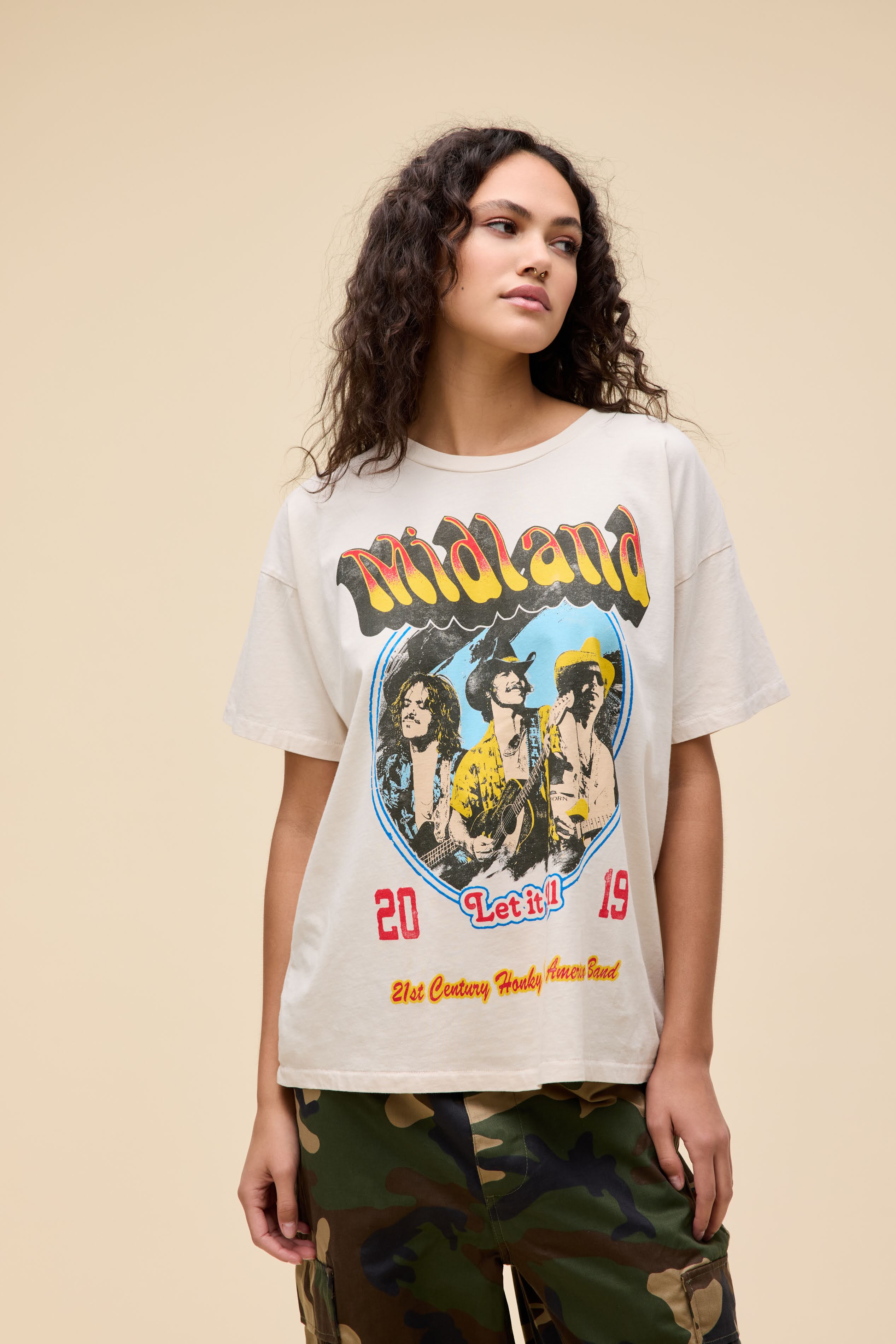 Daydreamer LA | 100% Exclusive Graphic Tees Made in Los Angeles.