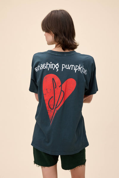 T1562SMA671_SMASHINGPUMPKINSZE