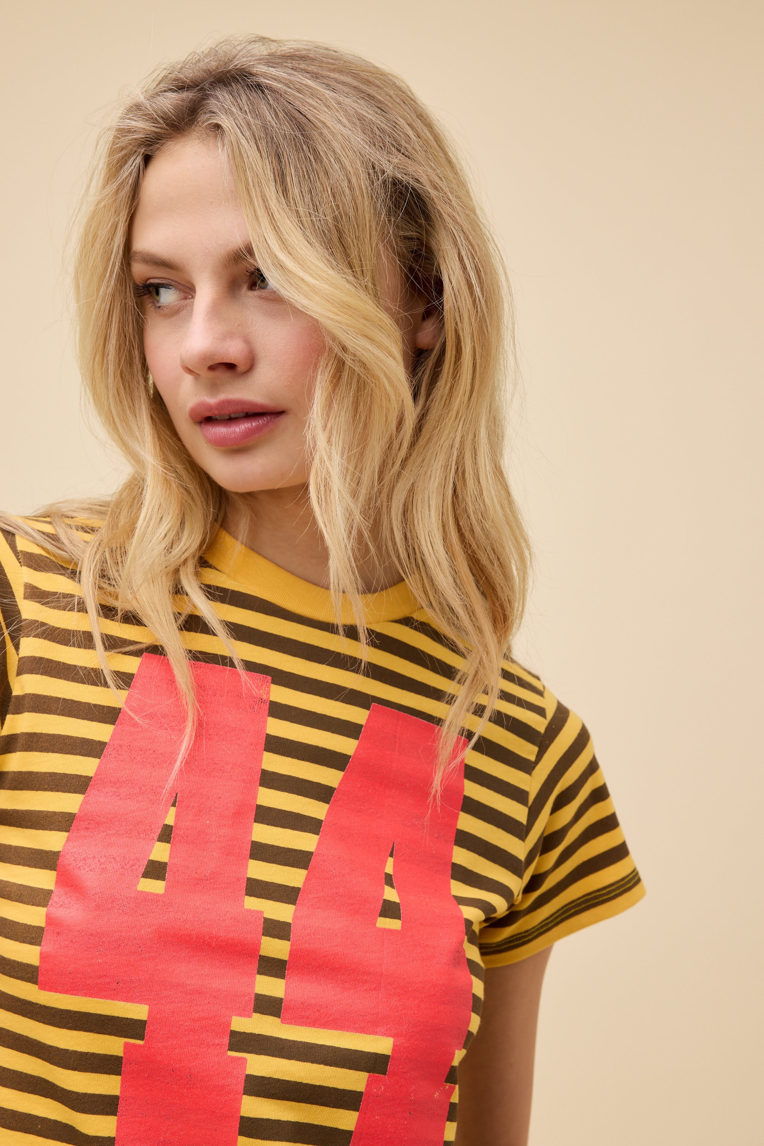 T1711G5138_44STRIPEDVINTAGETEE