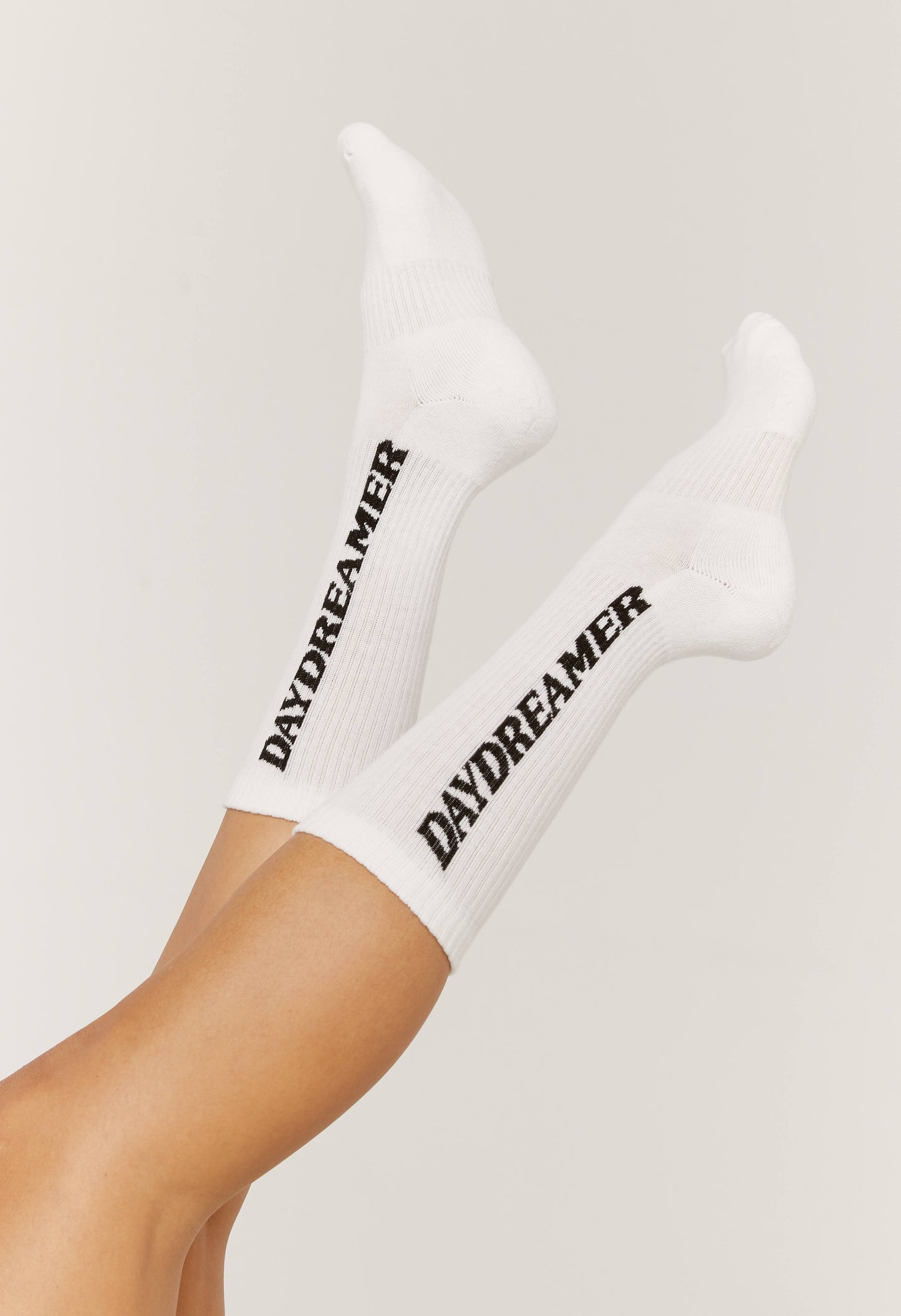 DAYDREAMER LOGO SOCKS IN VINTAGE WHITE