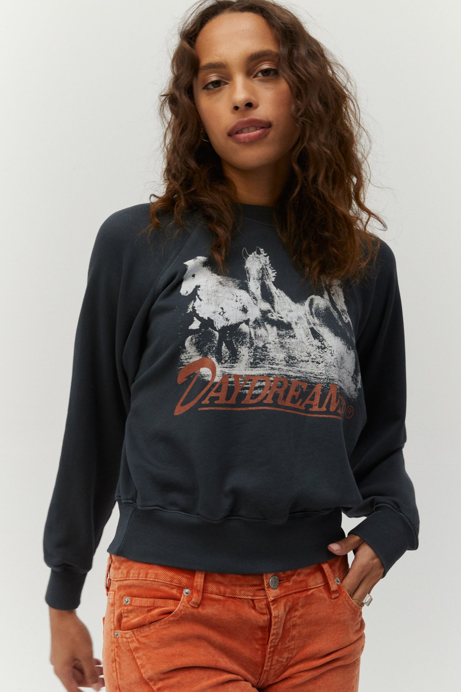 slim fit crew